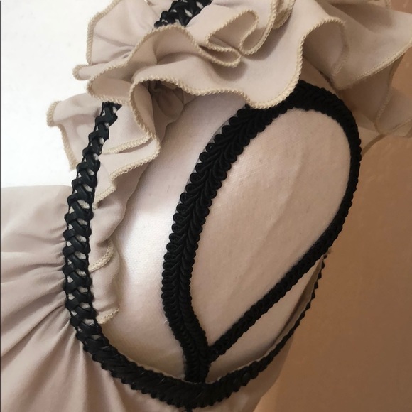 Dress - Picture 3 of 4